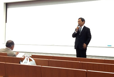 大澤慶吉監査委員会委員長